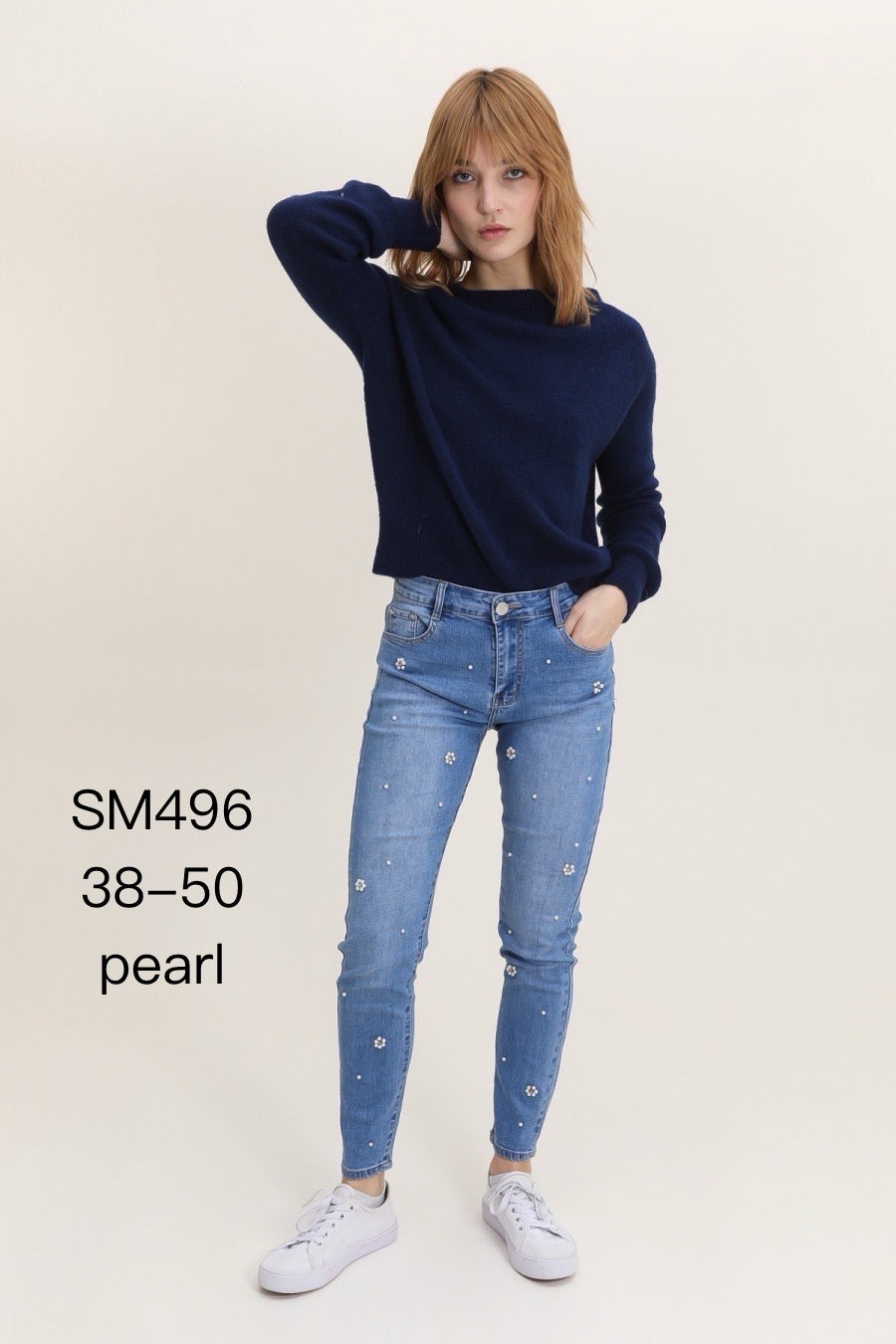 Jeans med perleblomster