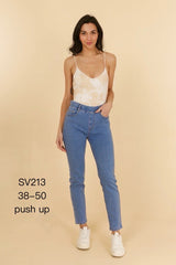 Jeans med elastik og push up light wash