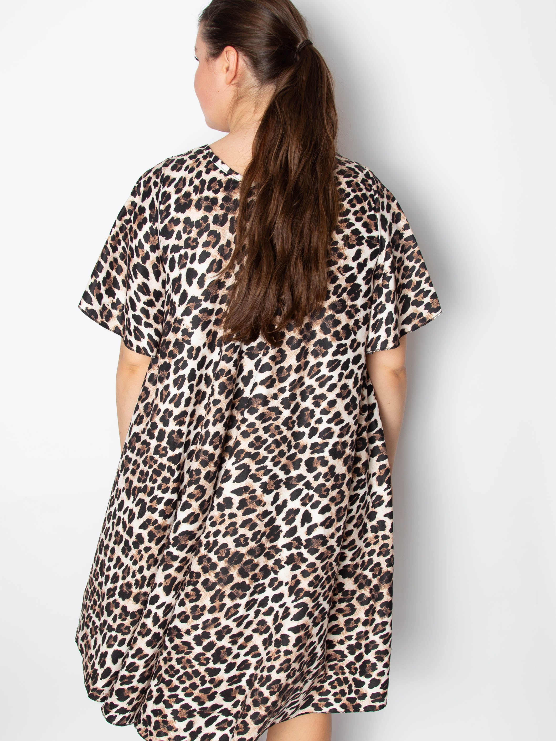 A-shape kjole med leopard print