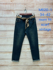 Vintage jeans med leo bælte small size