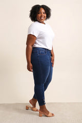 Jeans med guld knapper ved ankel plus size