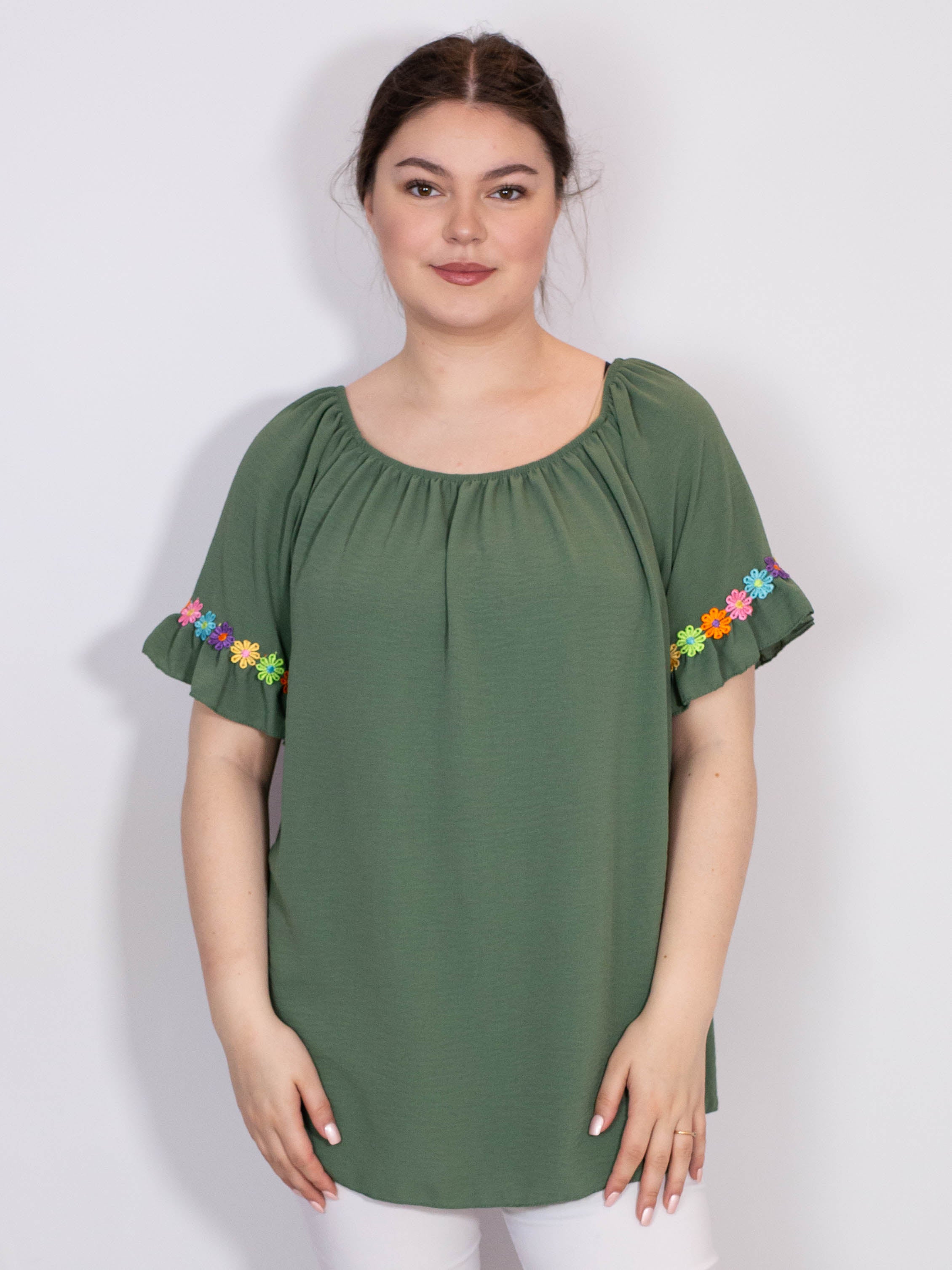 Bluse med multi blomster - Brystmål 130cm