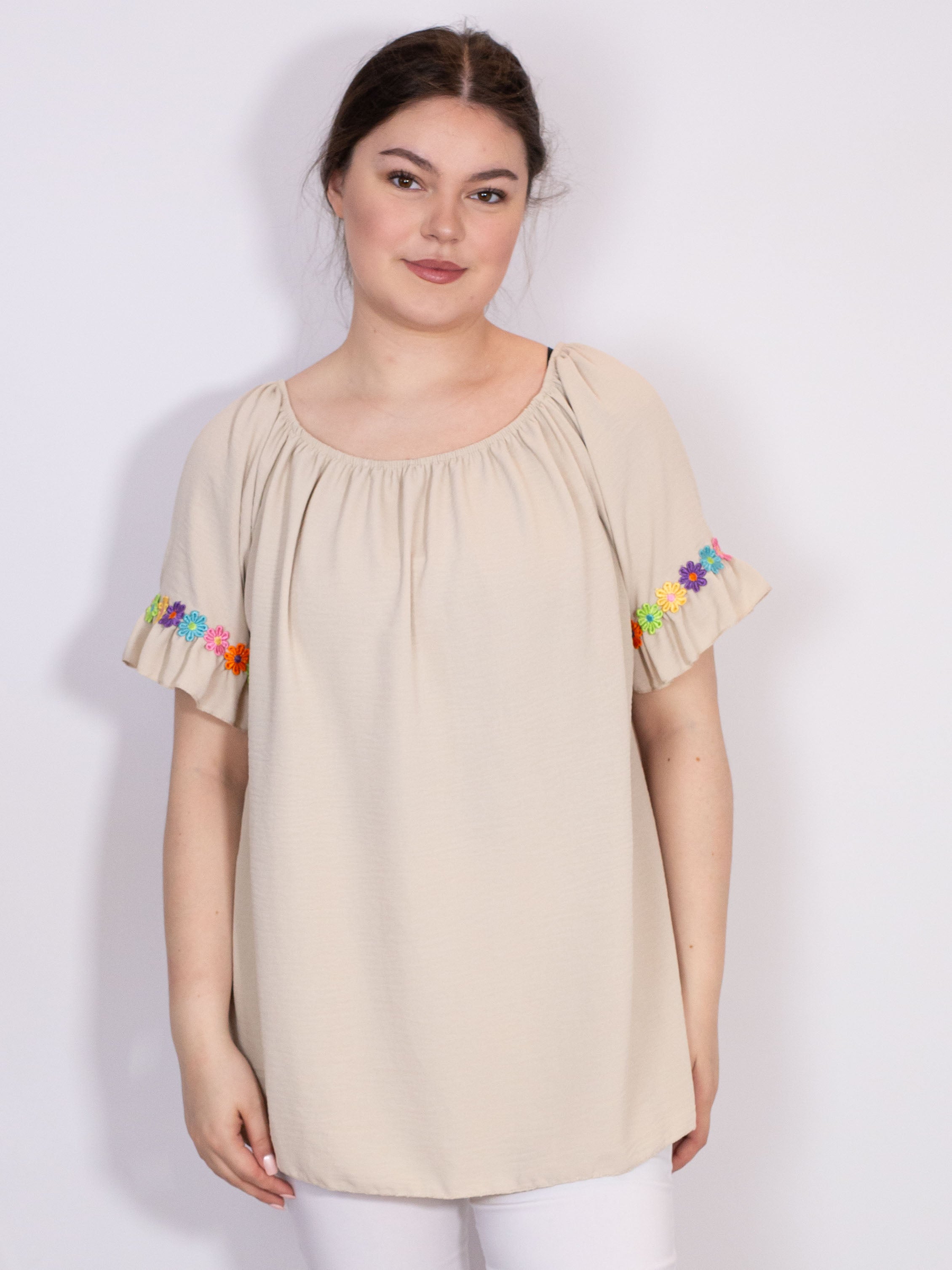 Bluse med multi blomster - Brystmål 130cm