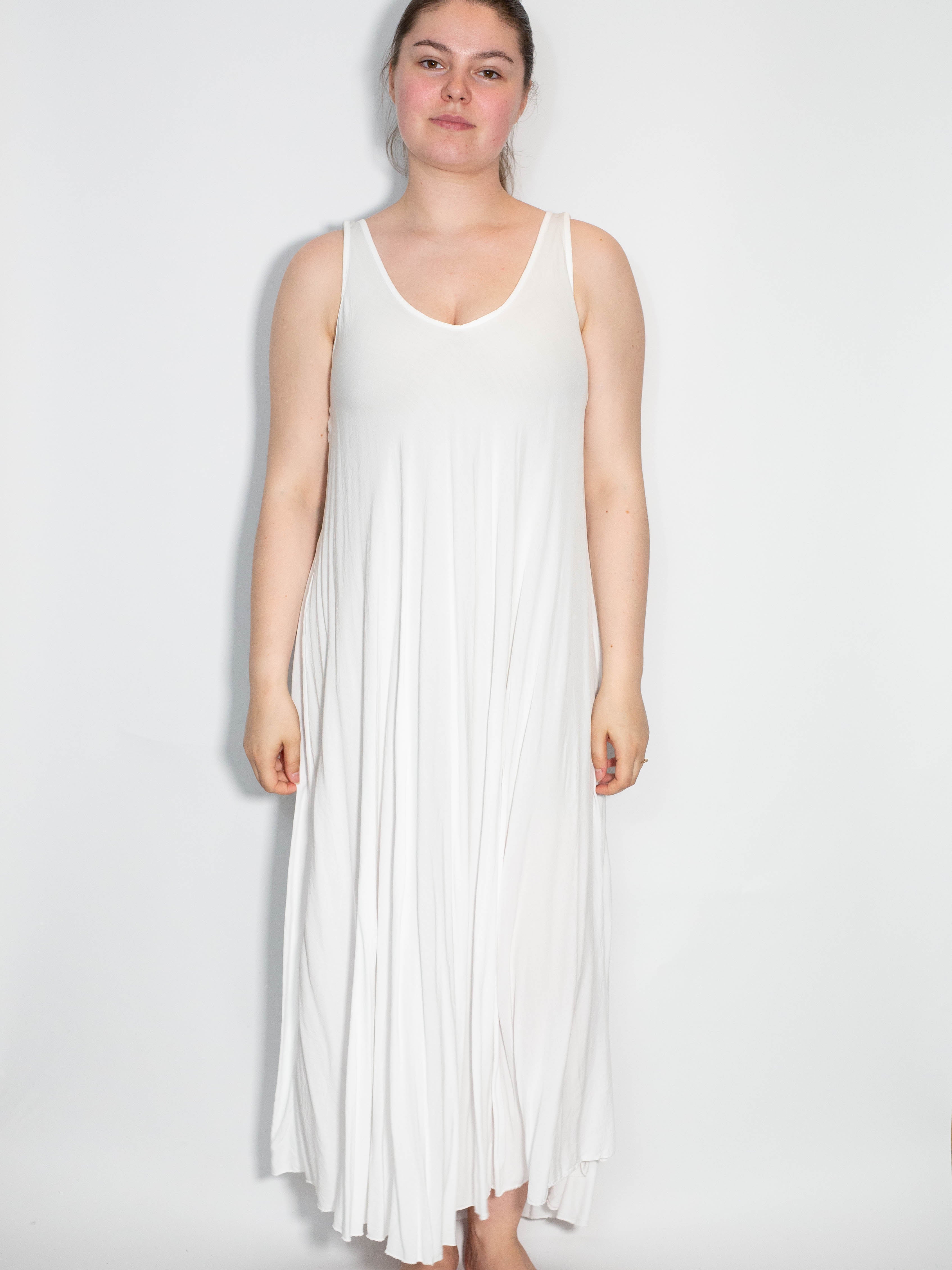 Lang a shape kjole - Brystmål 120cm - Ingen returret