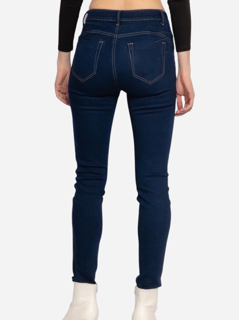 Jeans darkwash med push up