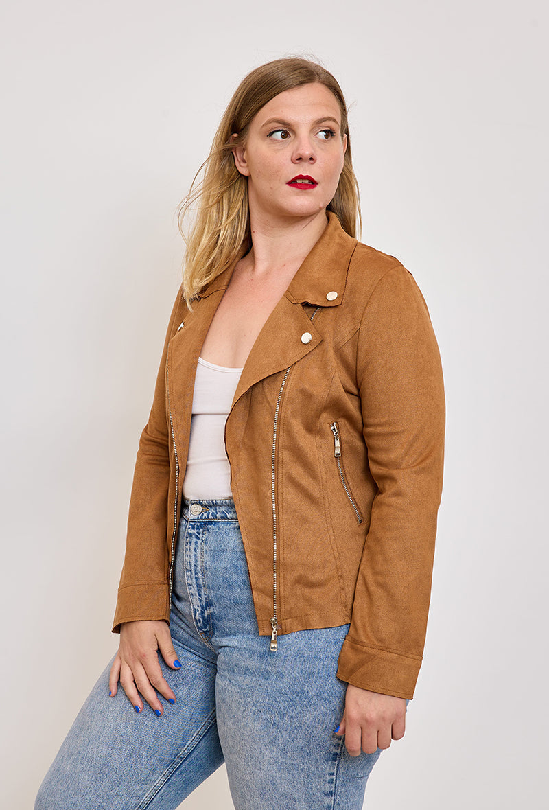 Plus size suede jakke